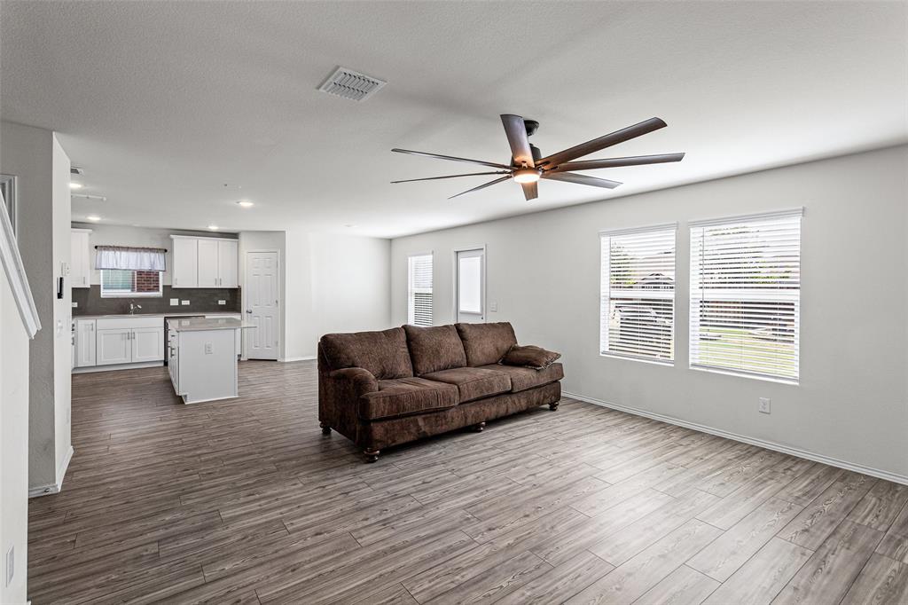 16012 Crews Avenue Haslet, TX 76052 - Photo 13 of 40
