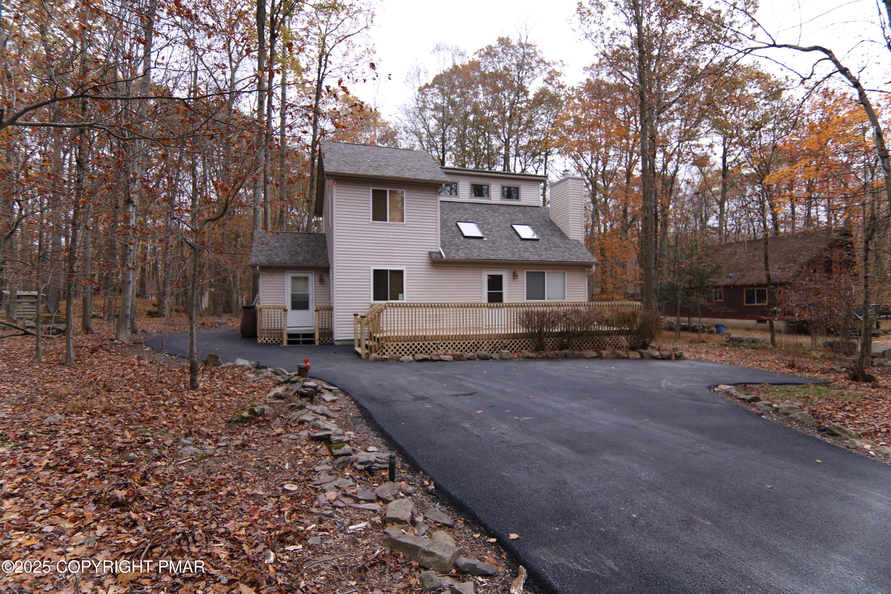 200 Elk Run Road Pocono Lake, PA 18347 - Photo 3 of 31 IMG_6901
