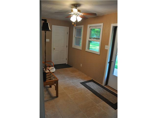 8263 Center Lake Road Nineveh, IN 46164 - Photo 11 of 24 Gallery Image 11