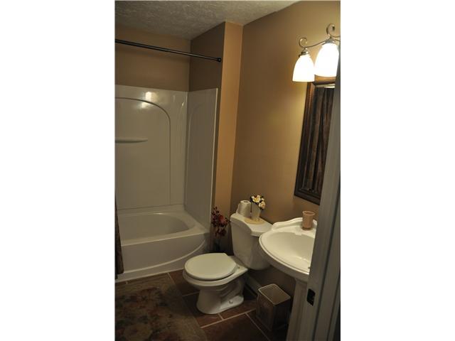 8263 Center Lake Road Nineveh, IN 46164 - Photo 4 of 24 Gallery Image 4