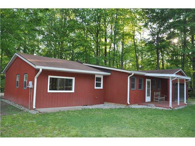 8263 Center Lake Road Nineveh, IN 46164 - Photo 5 of 24 Gallery Image 5