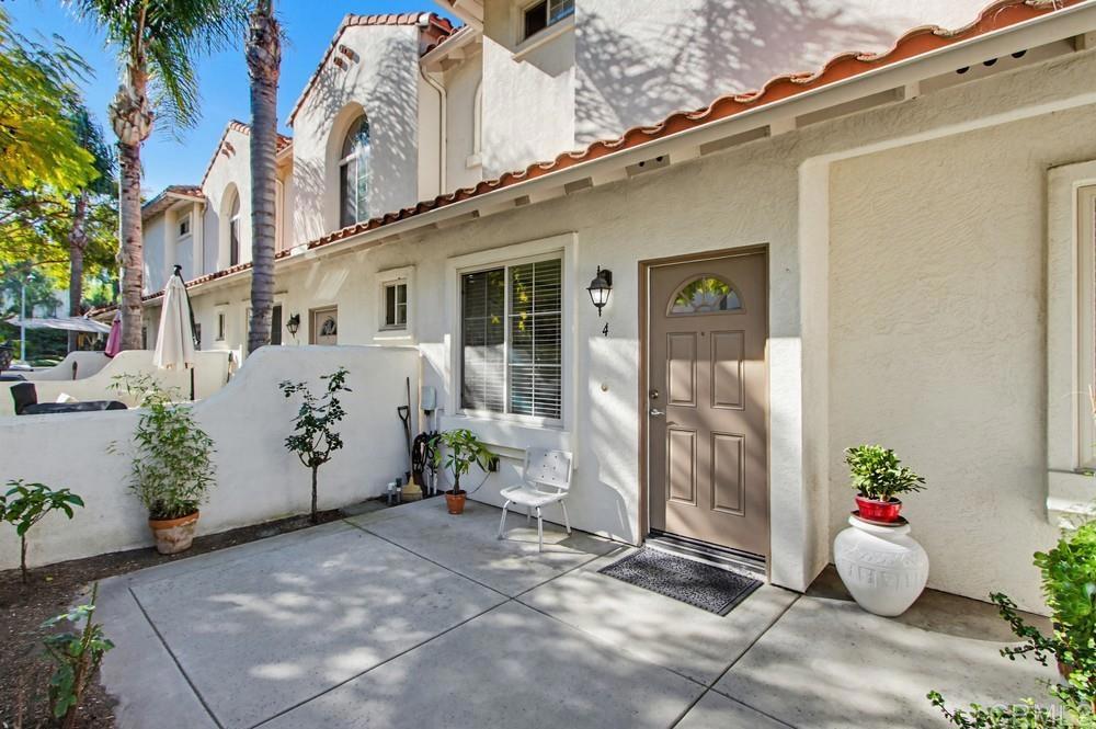 4002 Craven Road, Unit 4 Oceanside, CA 92057 - Photo 5 of 37 a front view of a house