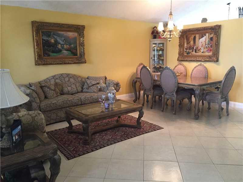 4150 Sabal Lakes Road Delray Beach, FL 33445 - Photo 2 of 11 Dining Room