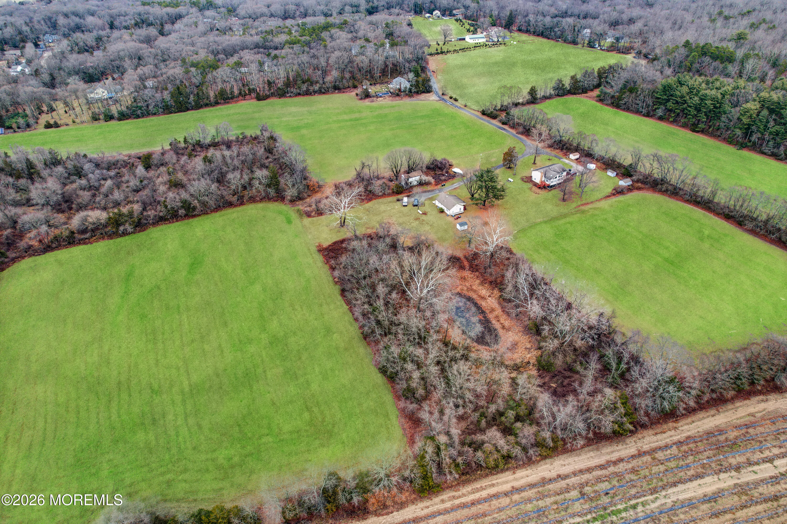 170-174 West Millstream Road Cream Ridge, NJ 08514 - Photo 4 of 105 a view of a garden with a lot of trees