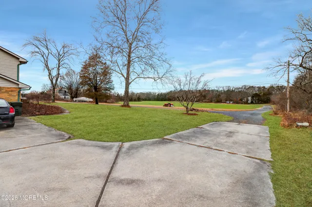 $1,500,000 | 170-174 West Millstream Road, Cream Ridge, NJ 08514