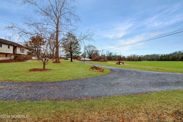 $1,500,000 | 170-174 West Millstream Road, Cream Ridge, NJ 08514