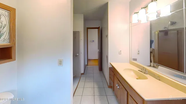 $1,500,000 | 170-174 West Millstream Road, Cream Ridge, NJ 08514