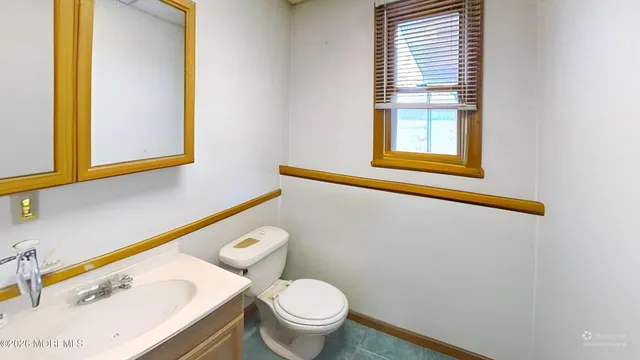 $1,500,000 | 170-174 West Millstream Road, Cream Ridge, NJ 08514