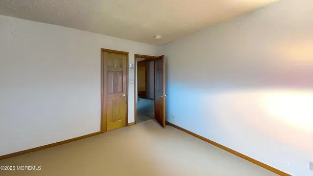 $1,500,000 | 170-174 West Millstream Road, Cream Ridge, NJ 08514