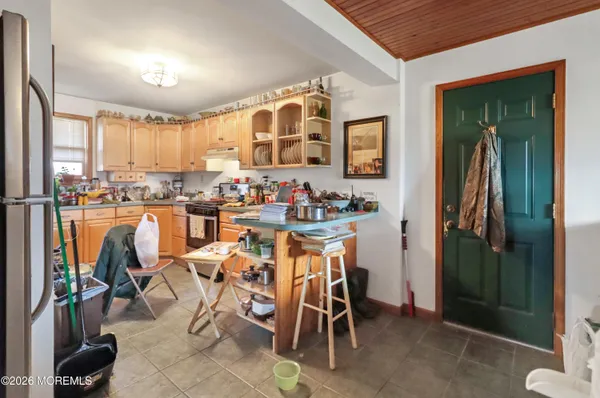 $1,450,000 | 170-174 West Millstream Road, Cream Ridge, NJ 08514