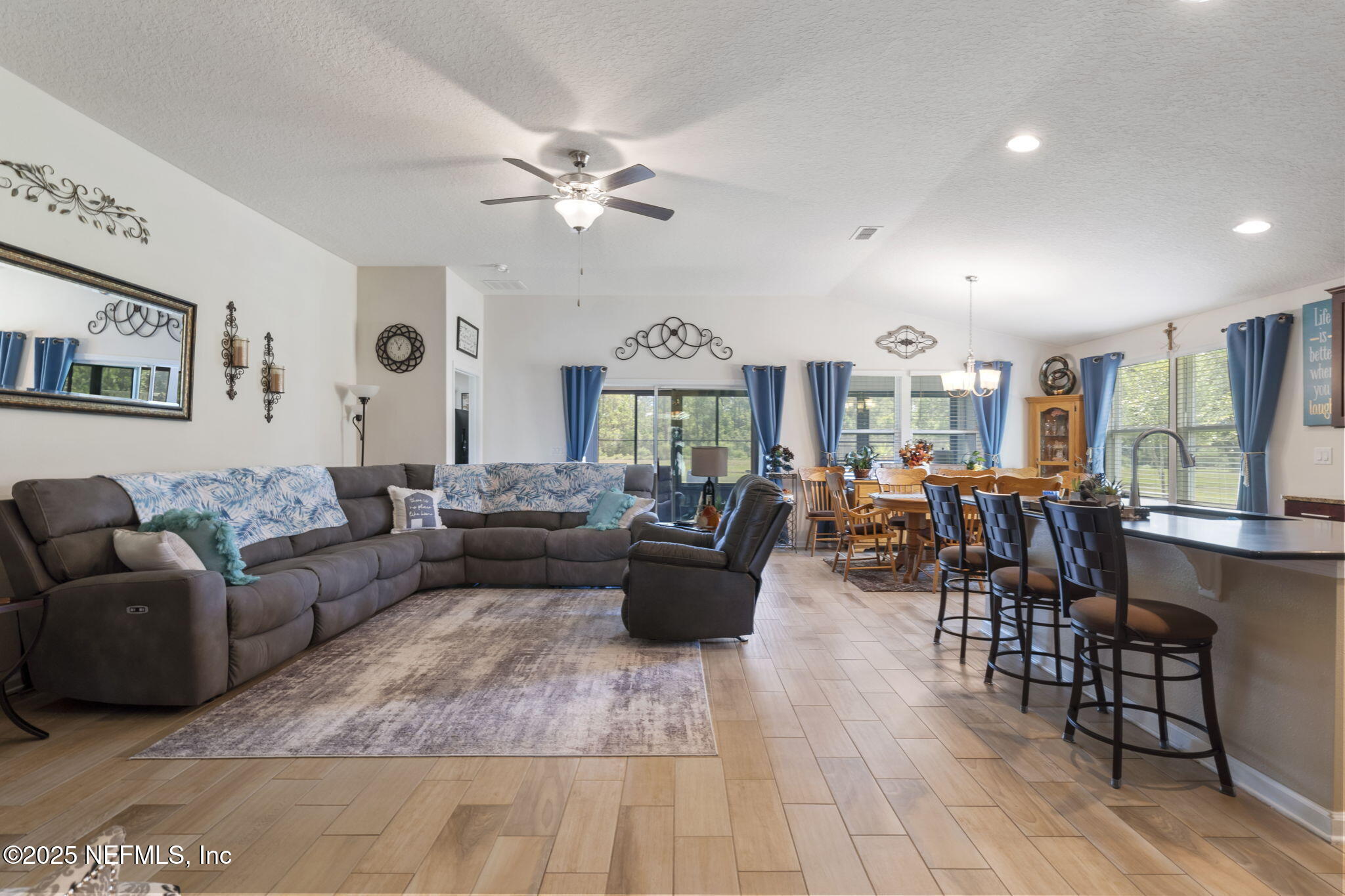 4368 Green River Place Middleburg, FL 32068 - Photo 5 of 50 23-web-or-mls-DSC06988