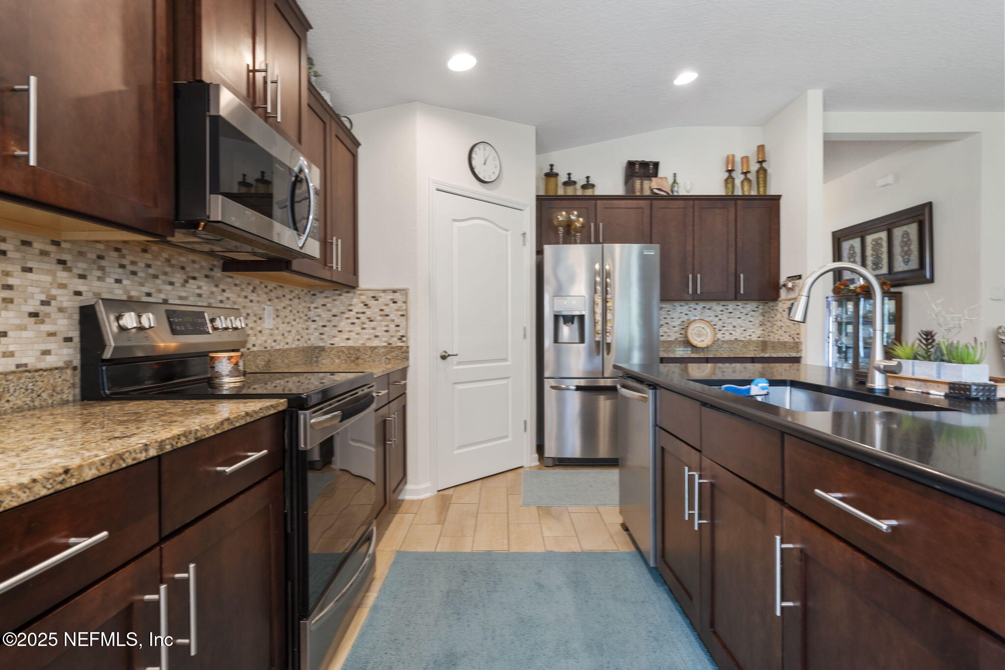 4368 Green River Place Middleburg, FL 32068 - Photo 8 of 50 31-web-or-mls-DSC07039