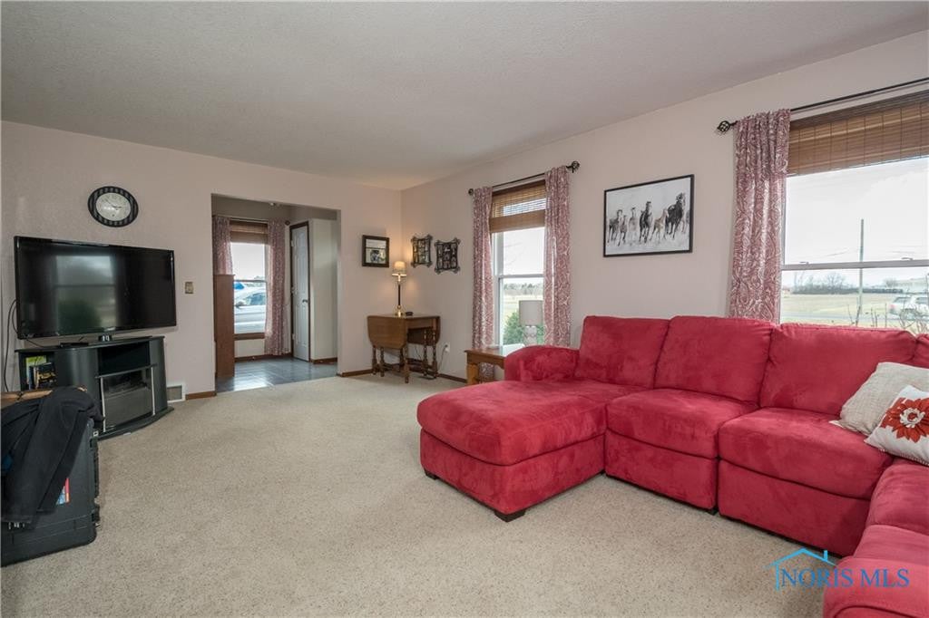 3440 Corduroy Road Oregon, OH 43616 - Photo 5 of 34 Photo 5