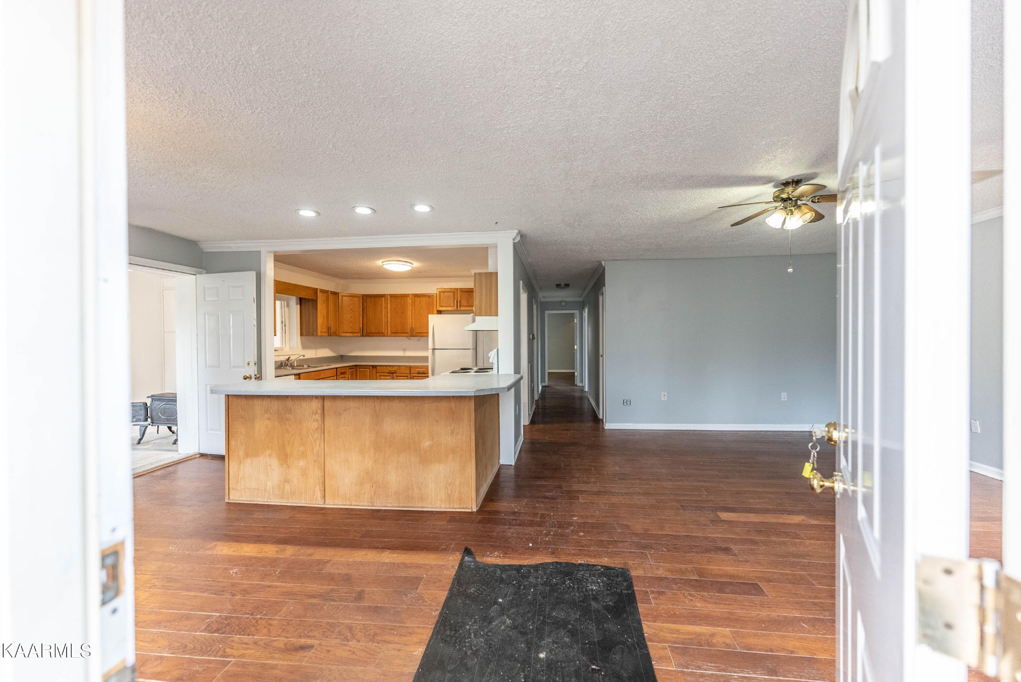 190 Rogers Road Crossville, TN 38571 - Photo 2 of 44 Gallery Image 2