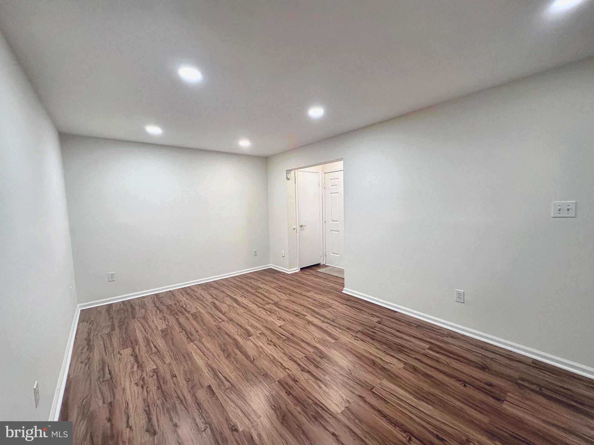 10708 Kings Riding Way, Unit T219 Rockville, MD 20852 - Photo 4 of 15 Gallery Image 4