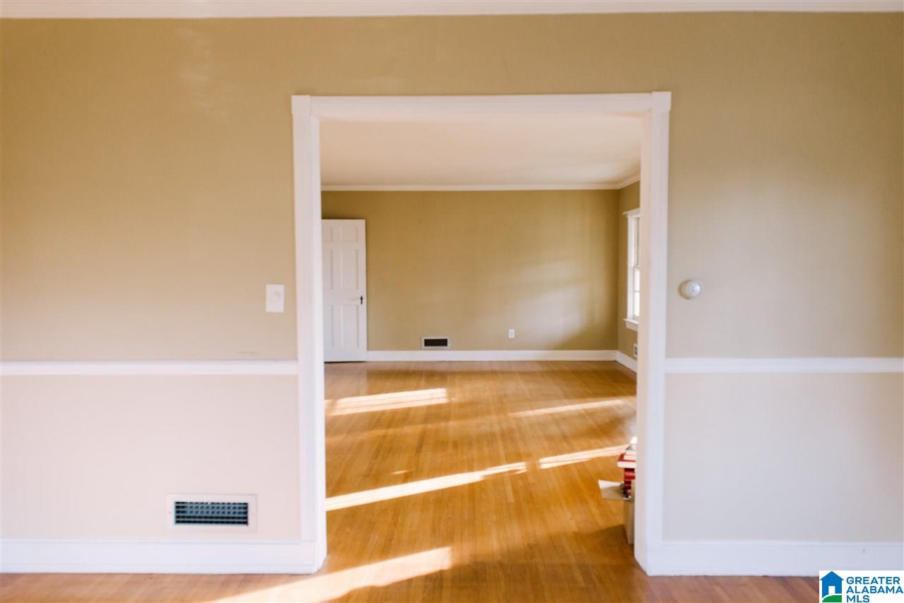 3105 Whitehall Road Birmingham, AL 35209 - Photo 4 of 40