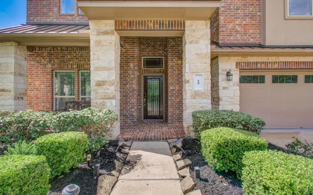 $519,000 | 10 Glade Park Drive, Missouri City, TX 77459