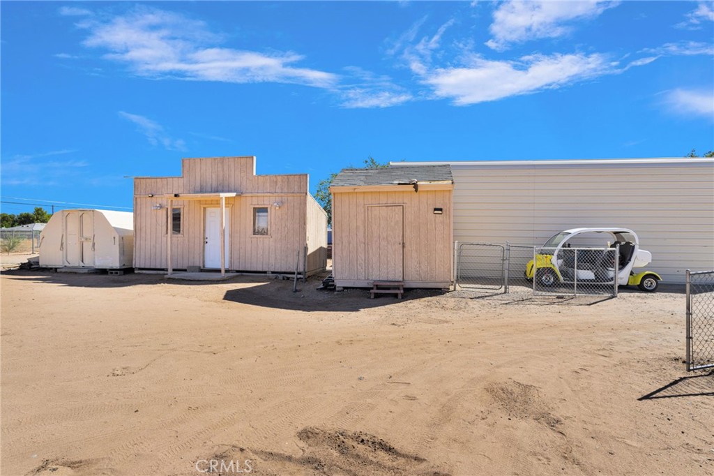 14570 Gayhead Road Apple Valley, CA 92307 - Photo 41 of 54 Gallery Image 41