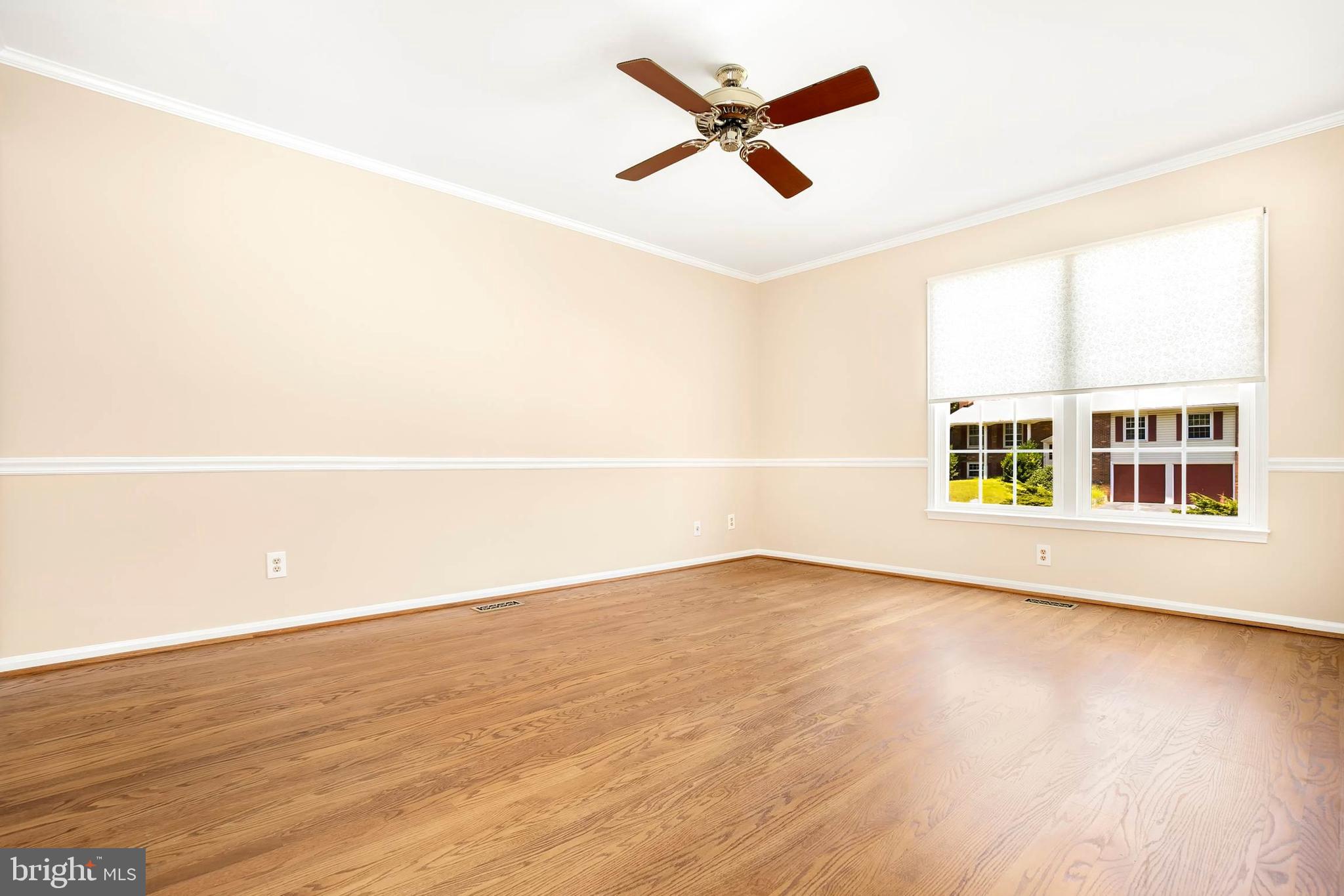 7008 Spur Road Springfield, VA 22153 - Photo 7 of 34