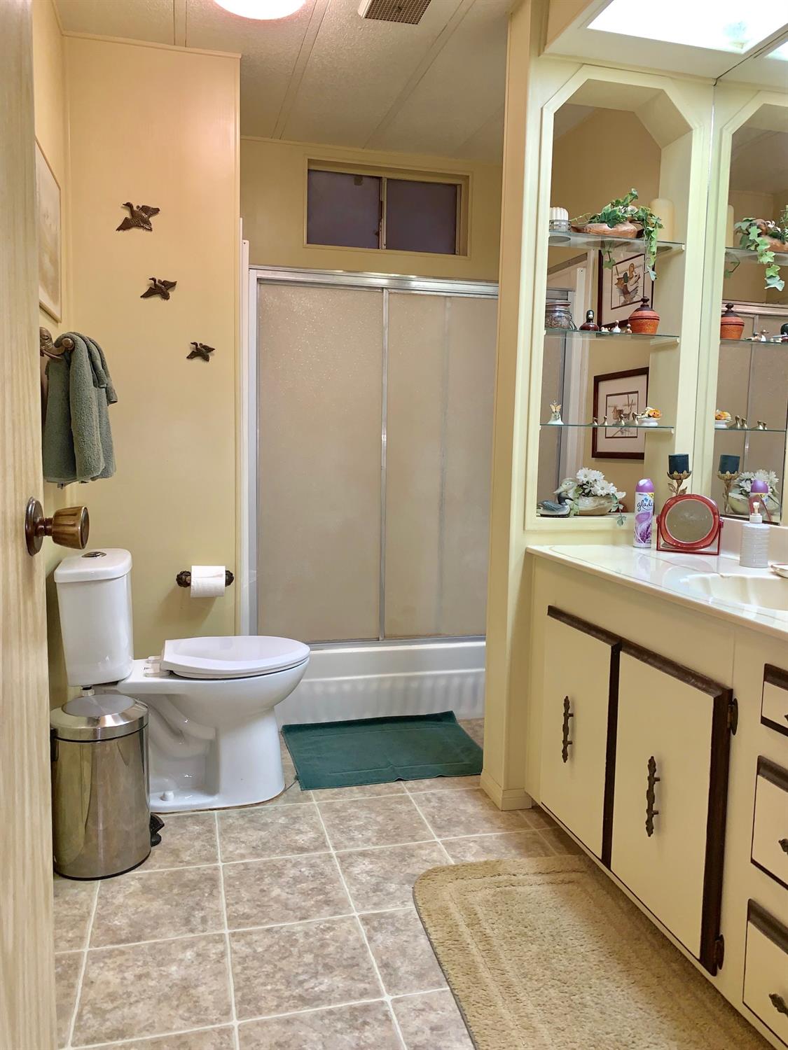 28158 Thermal Road Sanger, CA 93657 - Photo 17 of 35 Gallery Image 17