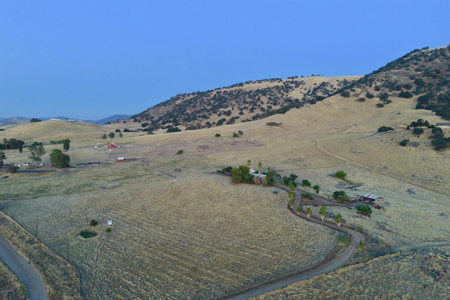 28158 Thermal Road Sanger, CA 93657 - Photo 31 of 35 Gallery Image 31