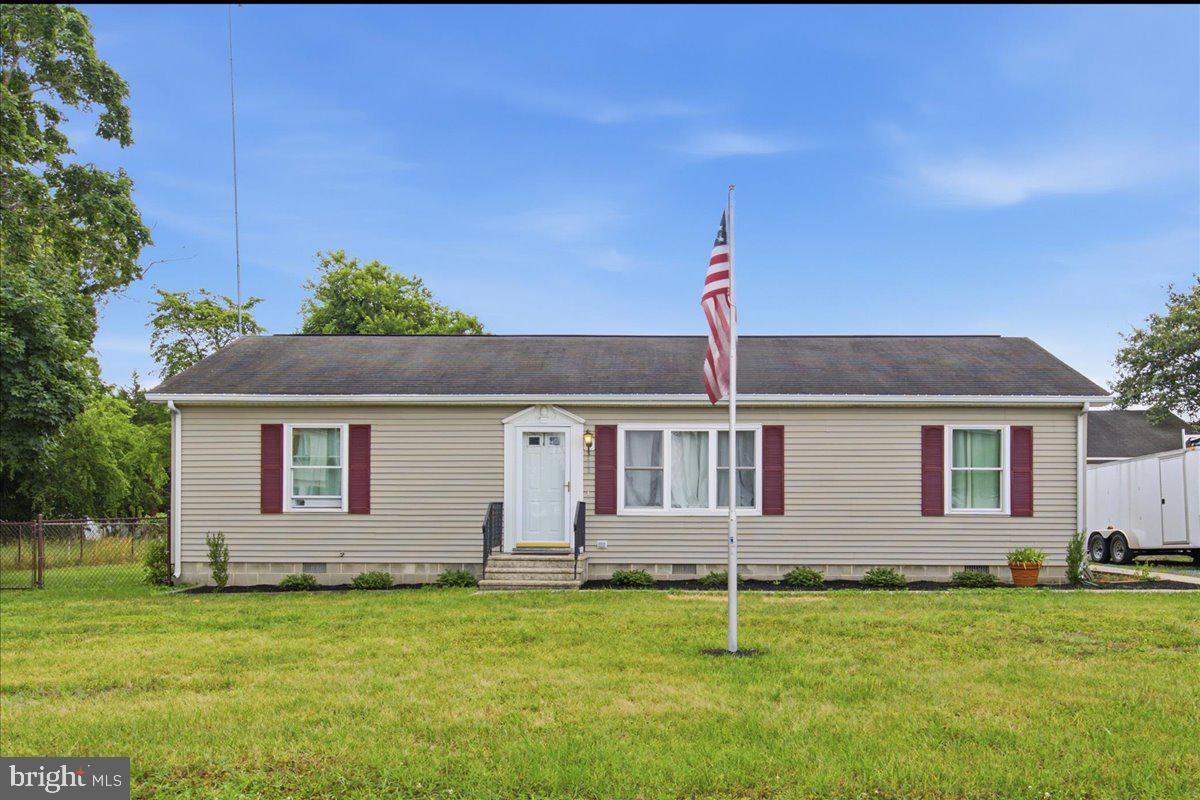 01-Exterior Front