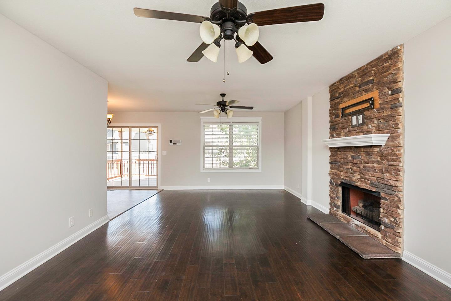 3780 Suiter Road Clarksville, TN 37040 - Photo 3 of 18 Gallery Image 3