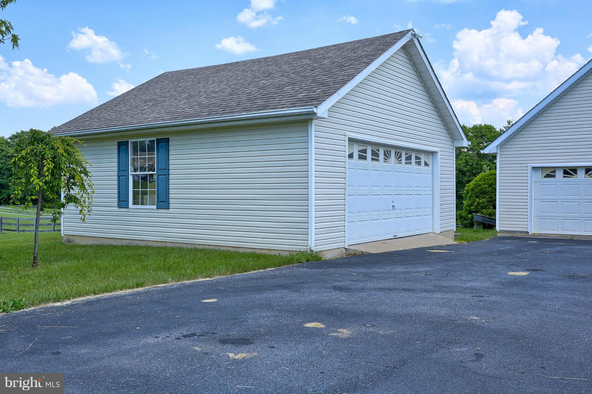 724 Pheasant Hill Road Summit Point, WV 25446 - Photo 4 of 30 Exterior (Front)