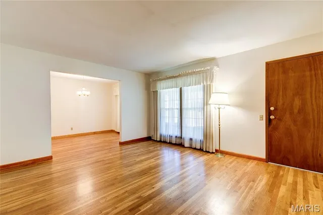 $220,000 | 100 Broadmere Drive, Florissant, MO 63033