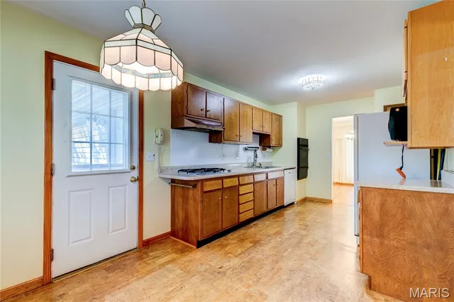 $220,000 | 100 Broadmere Drive, Florissant, MO 63033