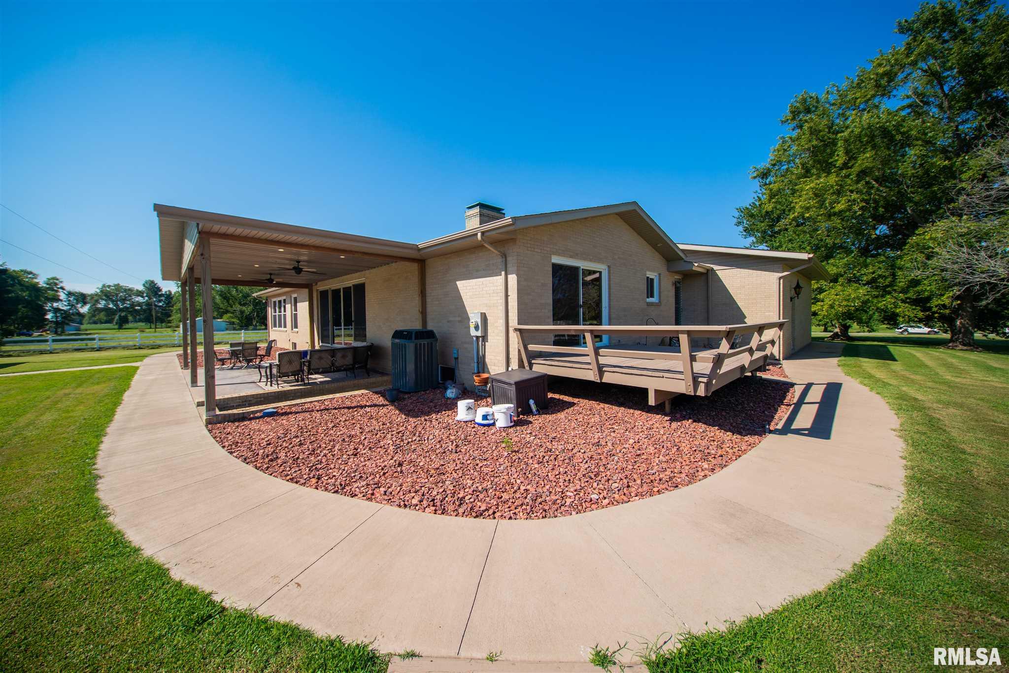 90 Golf Course Road Eldorado, IL 62930 - Photo 6 of 45 Gallery Image 6