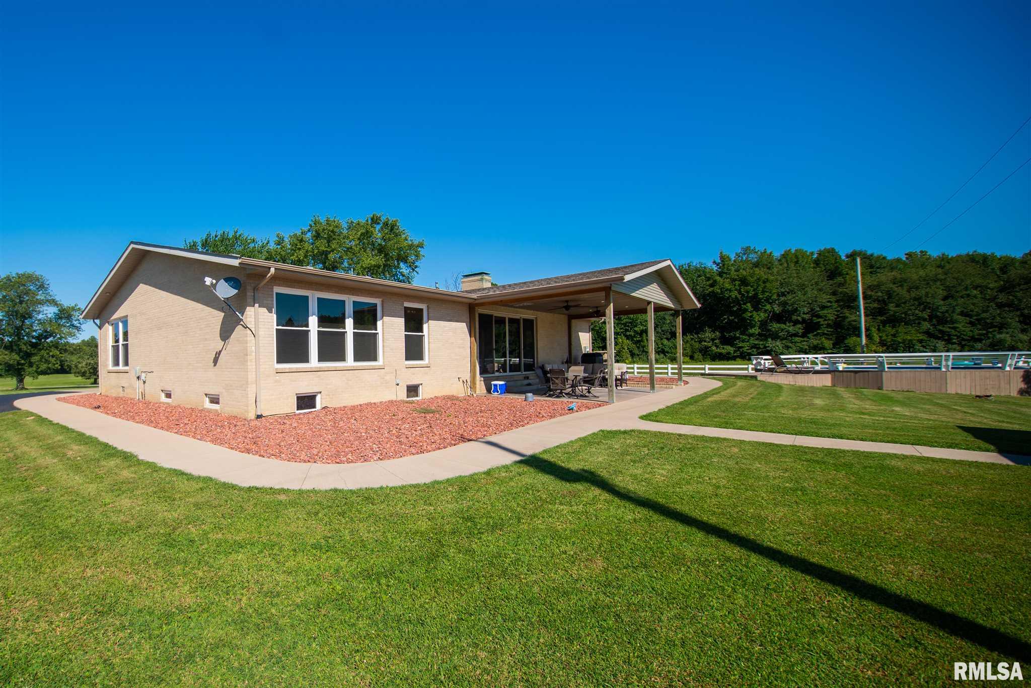 90 Golf Course Road Eldorado, IL 62930 - Photo 8 of 45 Gallery Image 8