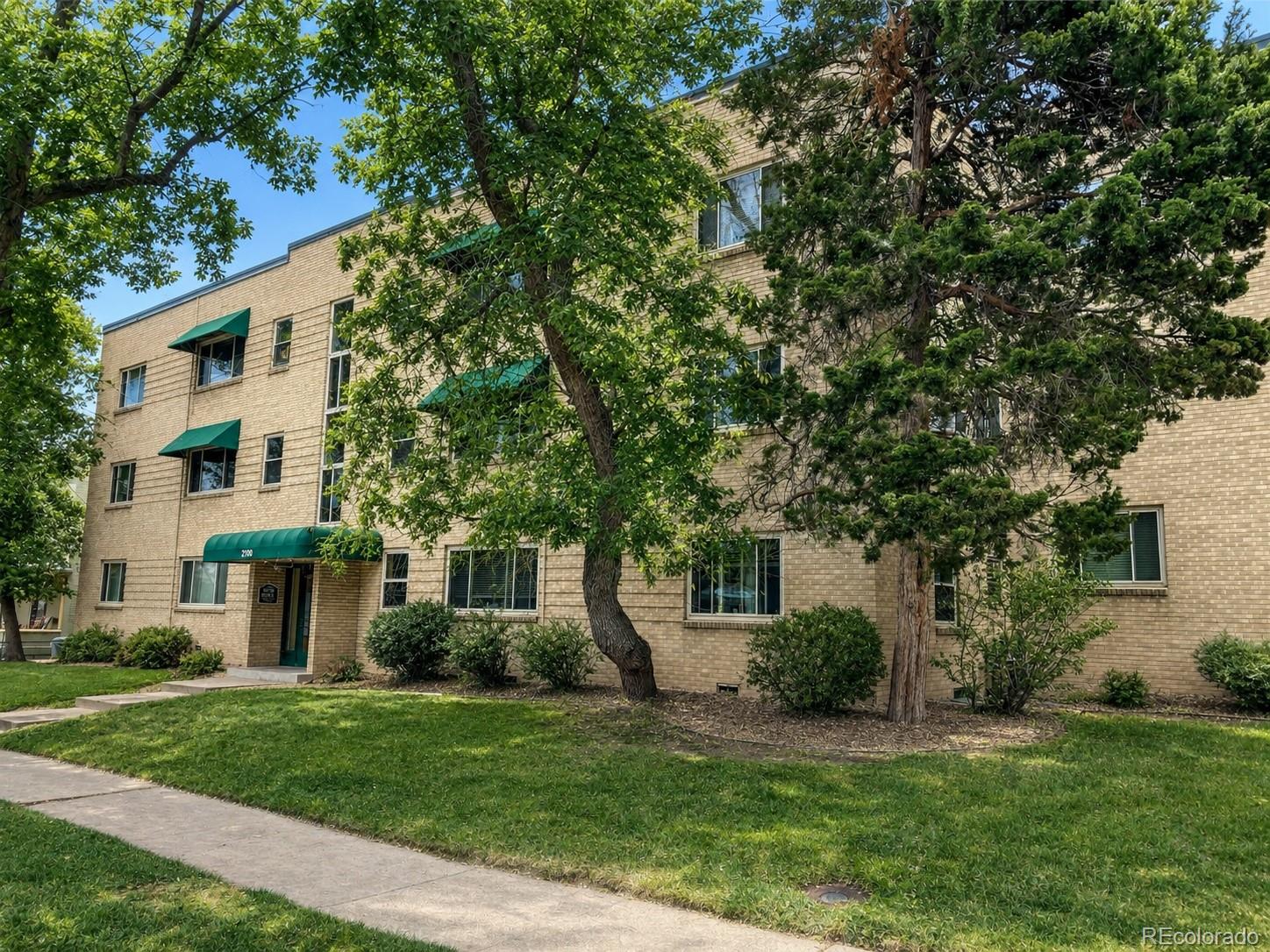 2100 Franklin St Unit 14  