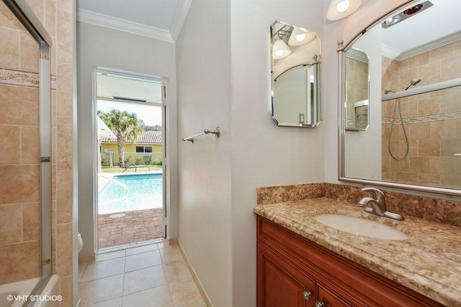 860 Southwest 14th Drive Boca Raton, FL 33486 - Photo 12 of 14 Bathroom