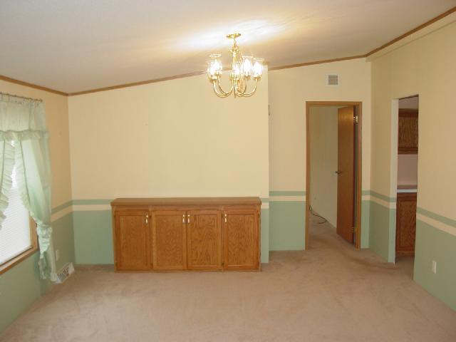 230 Cadillac Road Southwest Pataskala, OH 43062 - Photo 2 of 8