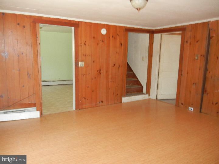 206 Treichler Road Alburtis, PA 18011 - Photo 4 of 10 Gallery Image 4