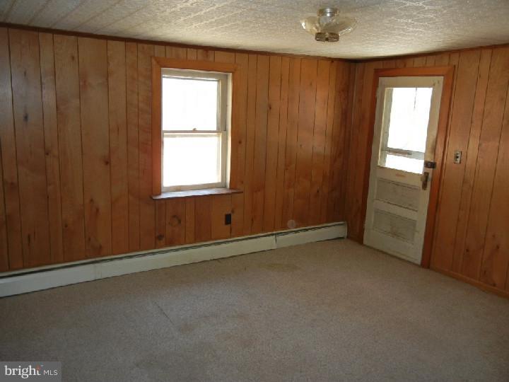 206 Treichler Road Alburtis, PA 18011 - Photo 6 of 10 Gallery Image 6