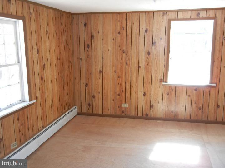 206 Treichler Road Alburtis, PA 18011 - Photo 8 of 10 Gallery Image 8