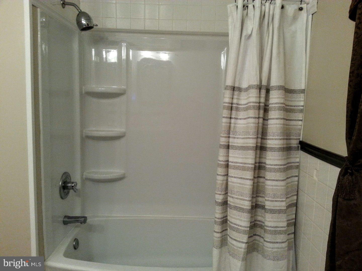 1387 Rowland Road Langhorne, PA 19047 - Photo 13 of 24 Master Bathroom