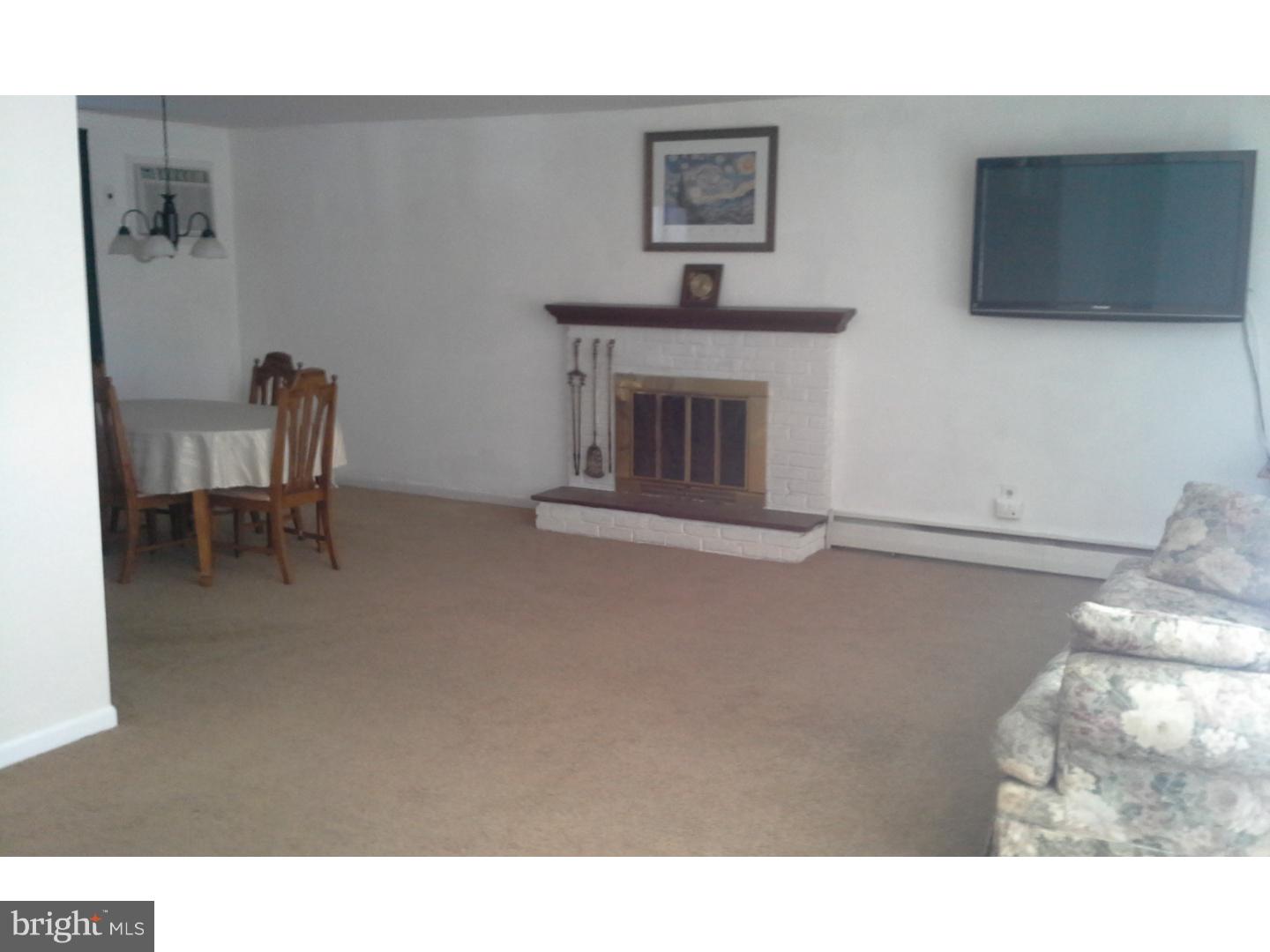 1387 Rowland Road Langhorne, PA 19047 - Photo 3 of 24 Dining Room