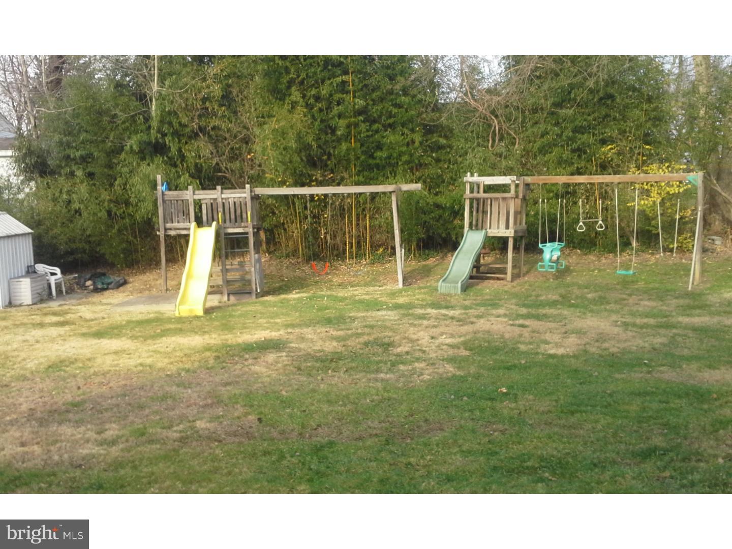 1387 Rowland Road Langhorne, PA 19047 - Photo 21 of 24 Back Yard