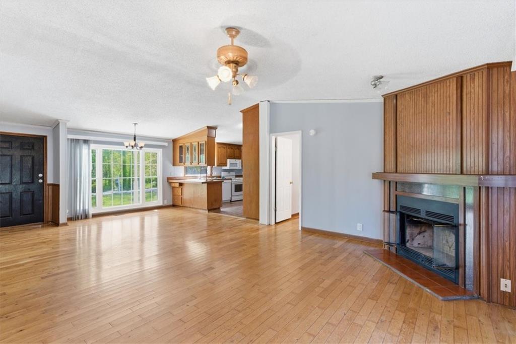 235 Kirk Road Northwest White, GA 30184 - Photo 15 of 37