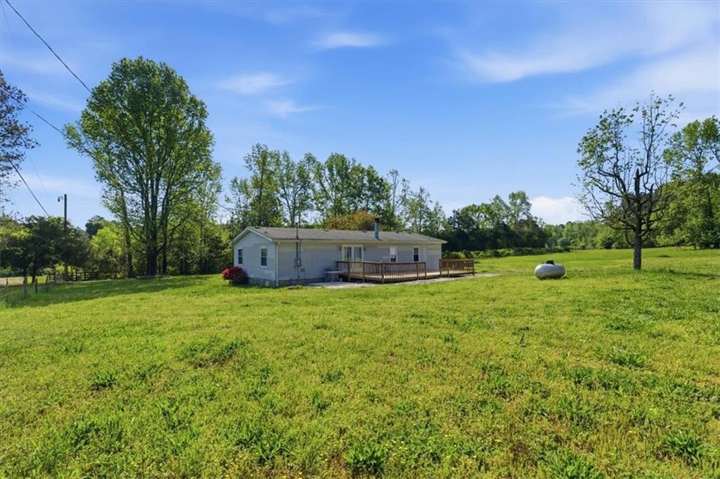 235 Kirk Road Northwest White, GA 30184 - Photo 3 of 37