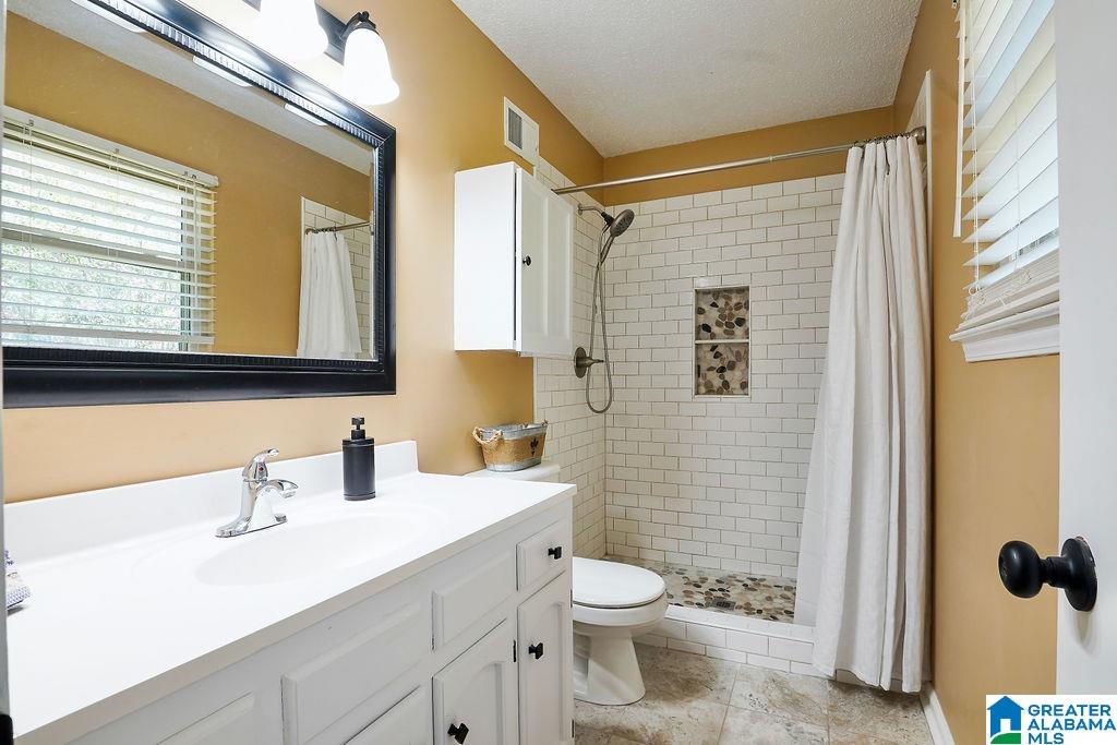 1017 Franks Circle Alabaster, AL 35007 - Photo 25 of 49