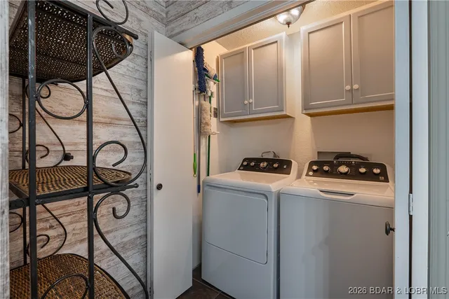 $189,900 | 99 Rock Dove Lane, Unit 2B, Camdenton, MO 65020