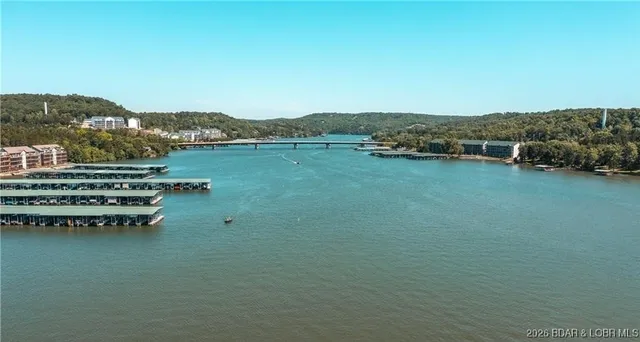 $189,900 | 99 Rock Dove Lane, Unit 2B, Camdenton, MO 65020