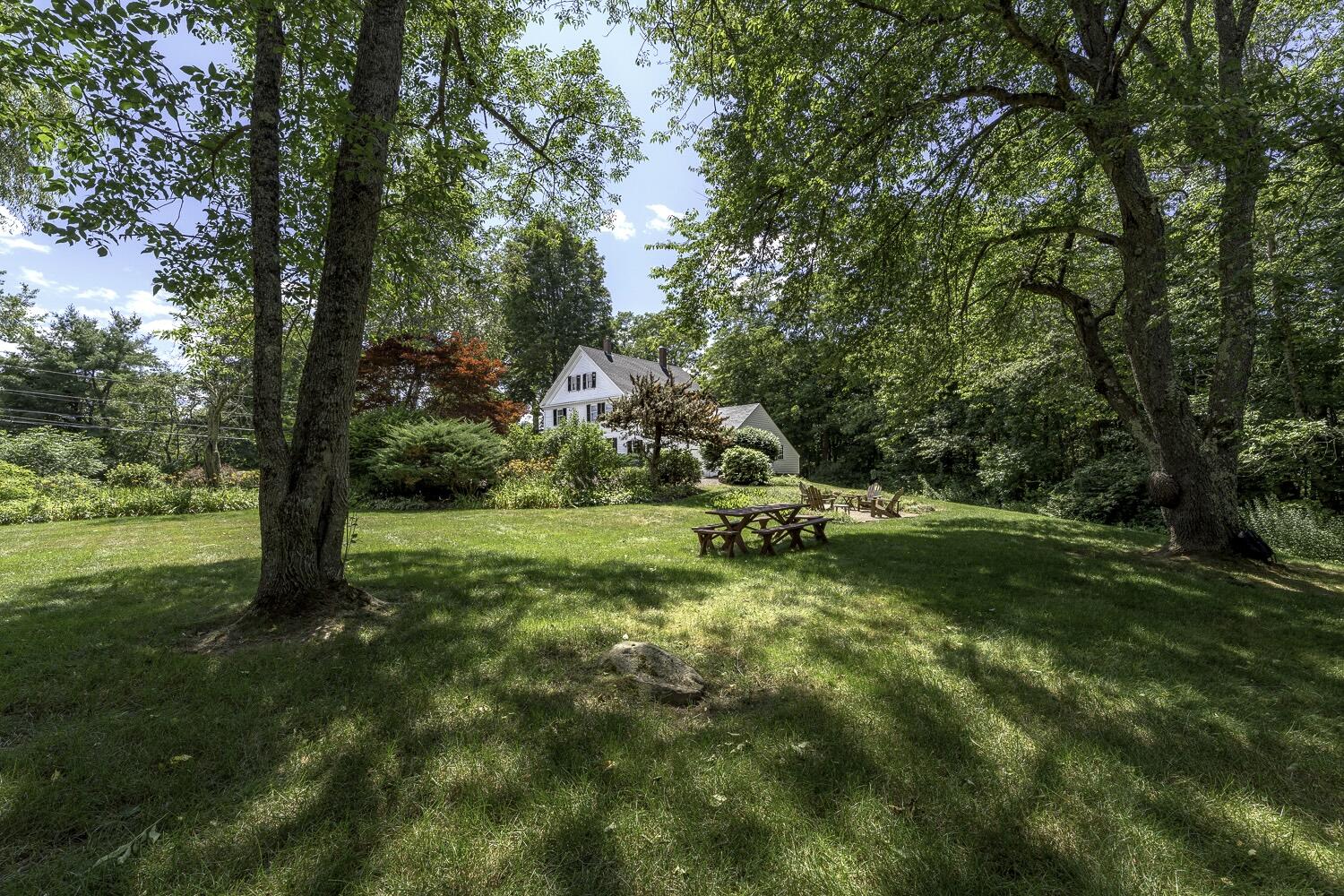 748 Royalsborough -032