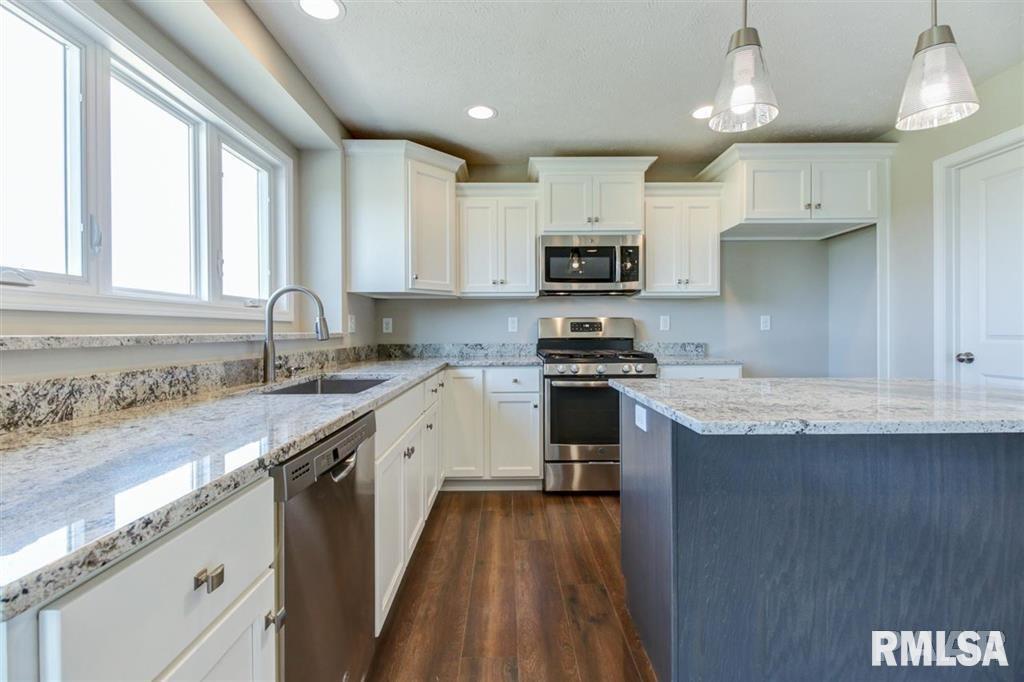 3225 West Boulder Point Court Dunlap, IL 61525 - Photo 13 of 34 Gallery Image 13