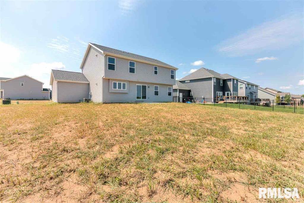 3225 West Boulder Point Court Dunlap, IL 61525 - Photo 4 of 34 Gallery Image 4