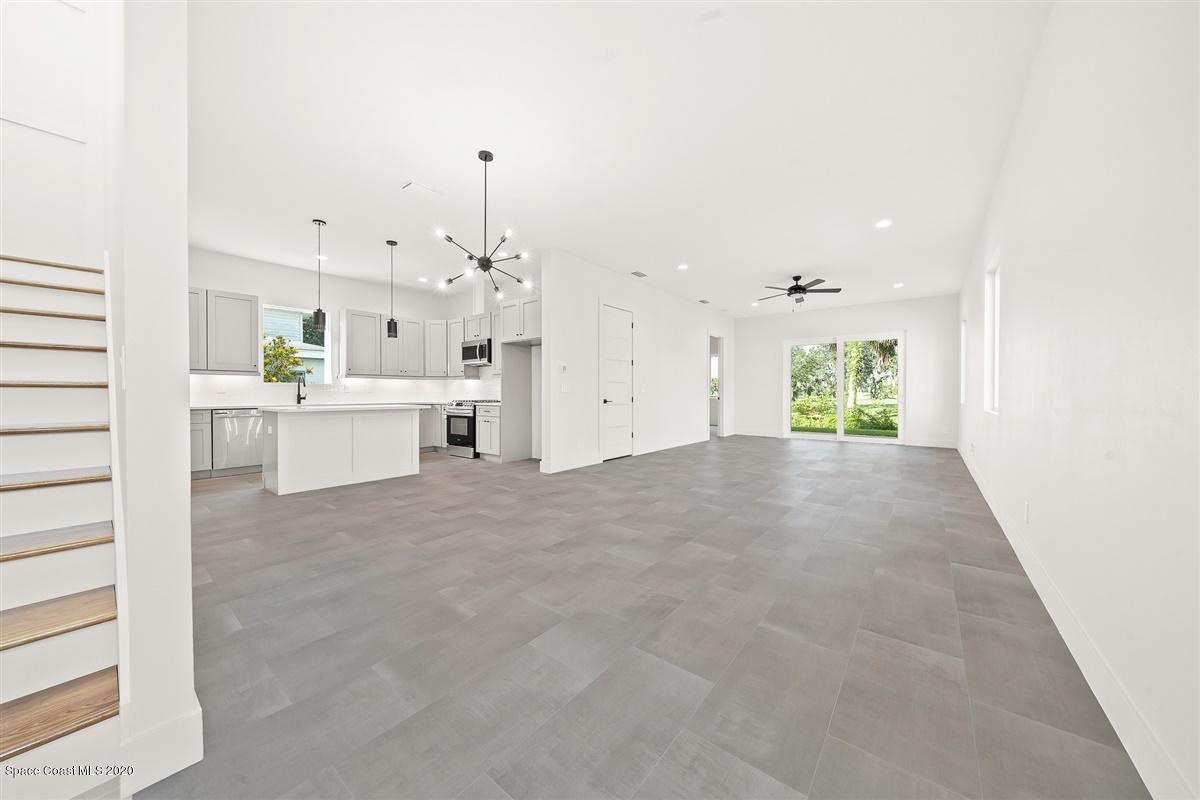 2158 Country Club Road Melbourne, FL 32901 - Photo 7 of 94 13-DSC0147947